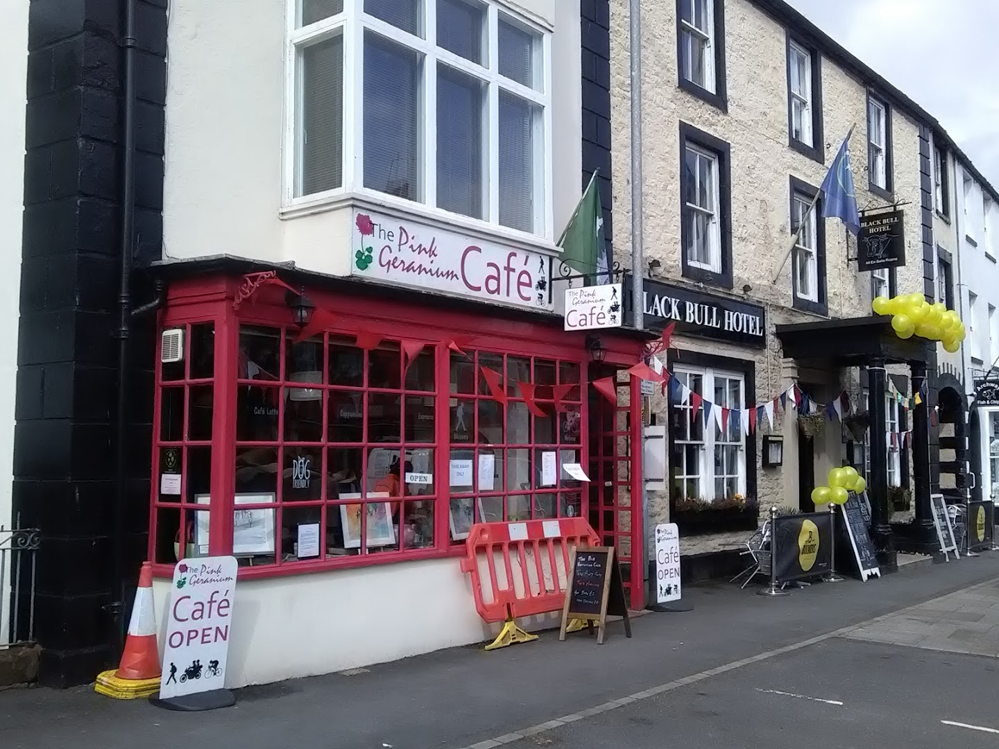 The White Hare Cafe · Photos 1